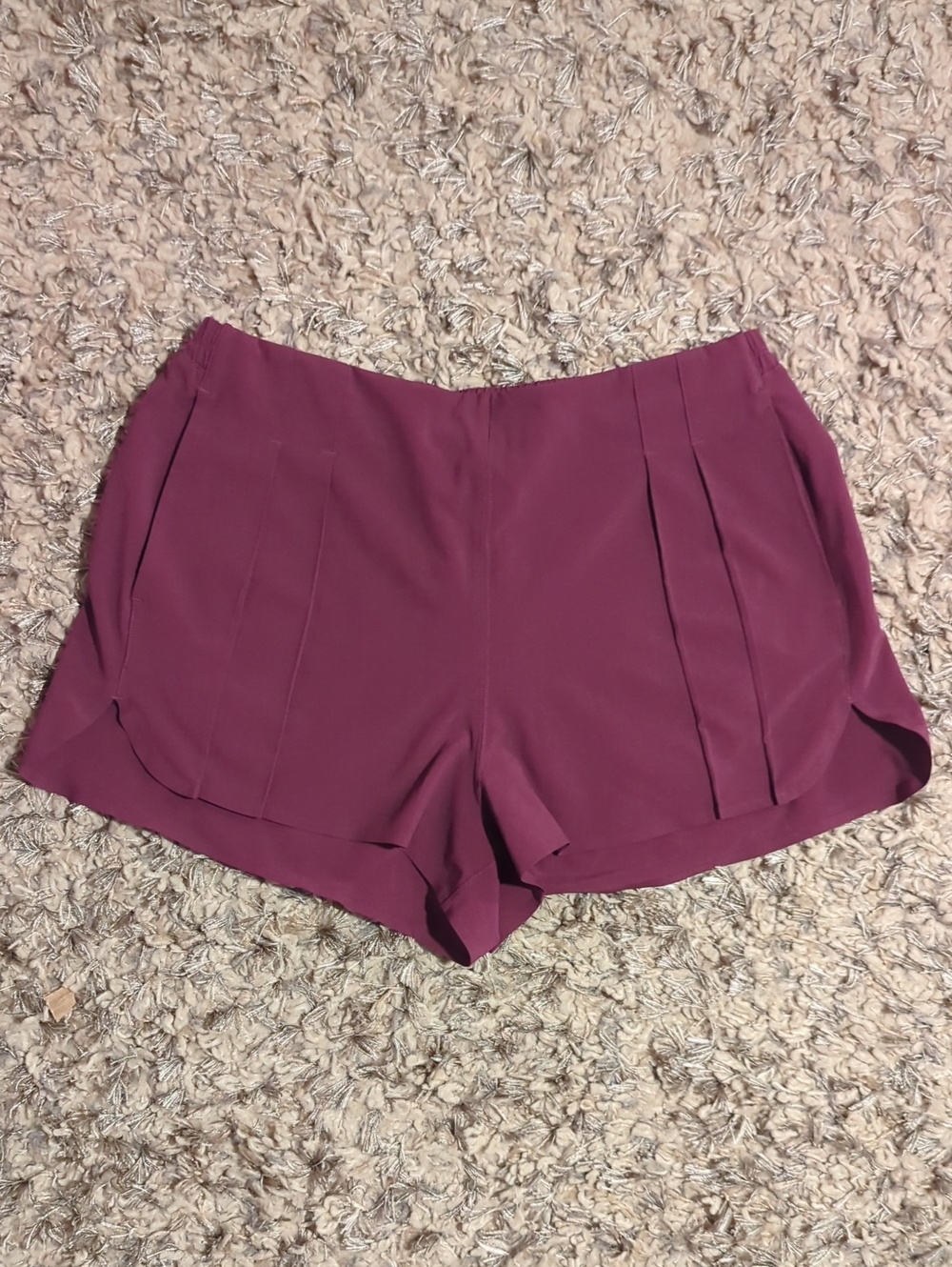 Lululemon &go Endeavor Pleated Running Shorts